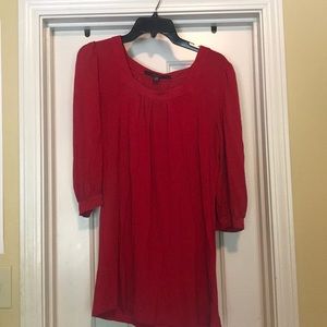 Red 3/4 length sleeve blouse
